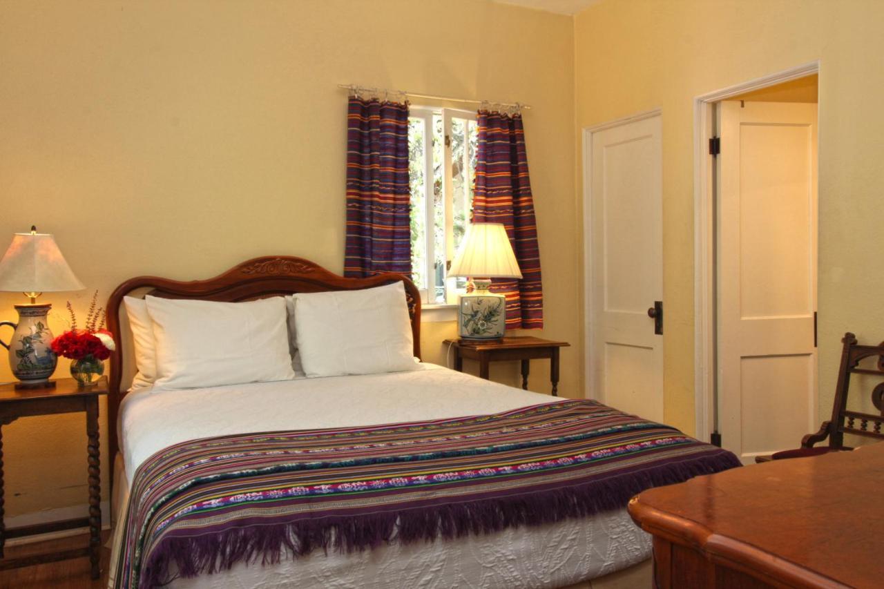 Casa Blanca Inn And Suites Farmington Buitenkant foto