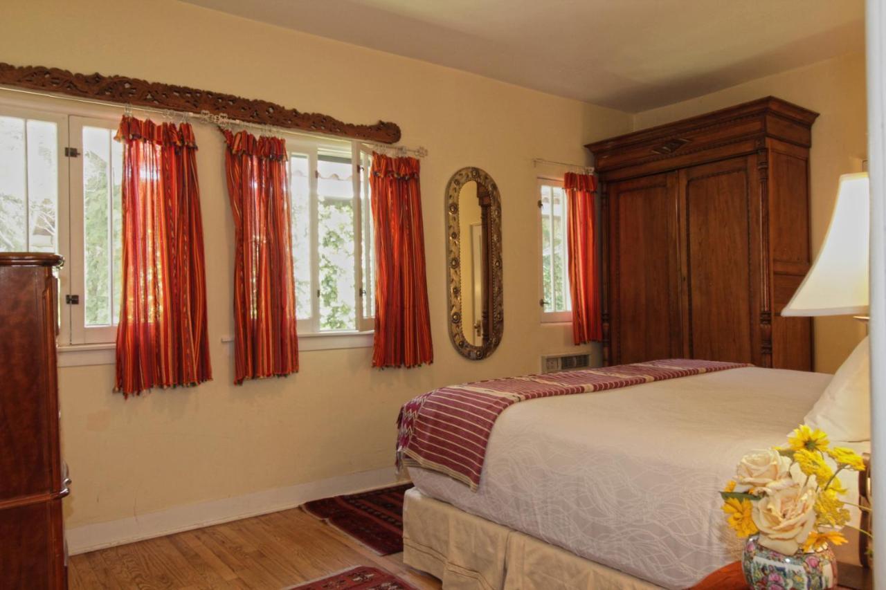 Casa Blanca Inn And Suites Farmington Buitenkant foto